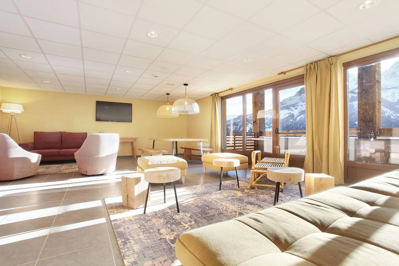 Residence Odalys Le Village De Praroustan Pra Loup Aparthotel